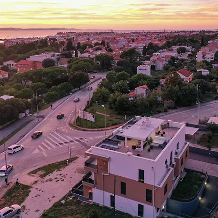 Allure Premium 公寓 *